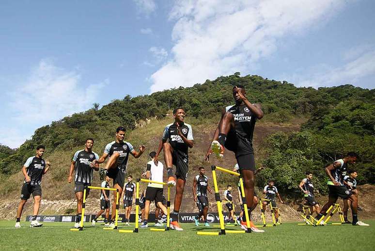 Botafogo voltará ao Lonier para um treino breve após bater o Fortaleza –