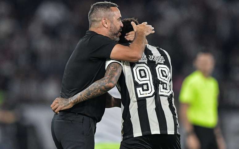 Igor Jesus garantiu a vitória do Botafogo