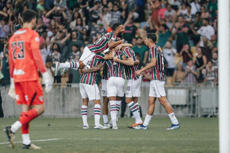 Em partida disputada, Fluminense vence o São Paulo. -