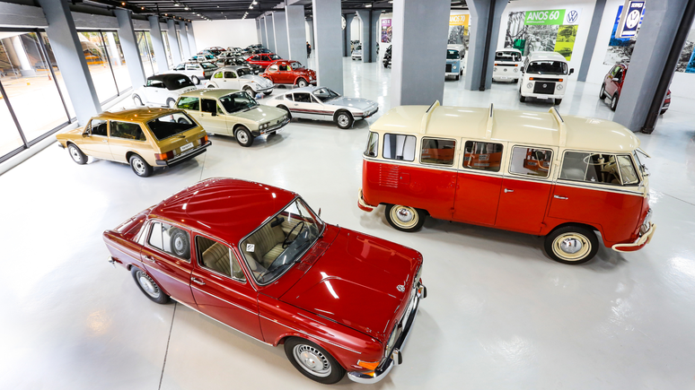 Volkswagen 1600, Kombi e outros clássicos na Garagem Volkswagen