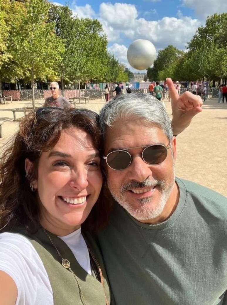 William Bonner e Natasha Dantas, sua mulher, em Paris.