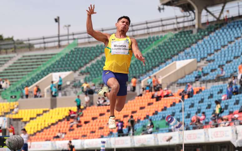 No mundial de atletismo de Kobe de 2023, Mateus também ficou na terceira colocação do salto em distância