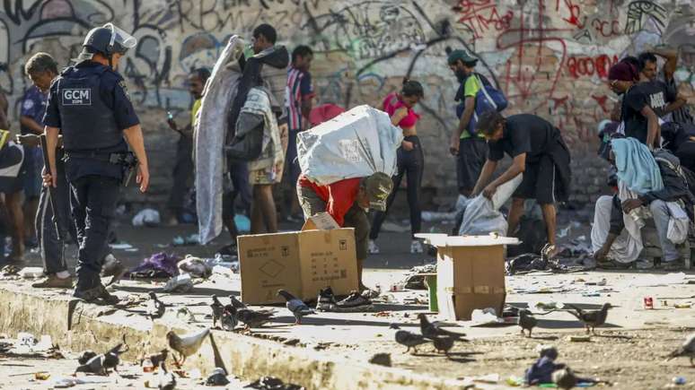 Especialistas chamam atenção para o consumo de álcool na Cracolândia