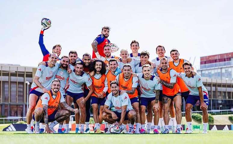 Jogadores da Espanha durante treinamento da seleção –