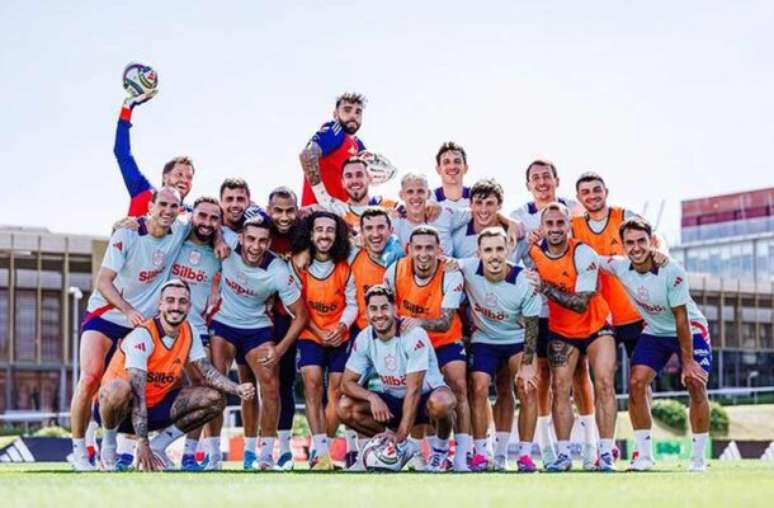 Jogadores da Espanha durante treinamento da seleção –