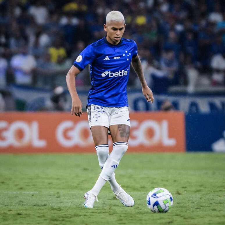 Fernando Henrique não teve sequência com a camisa do Cruzeiro – Fotos : Staff images / Cruzeiro