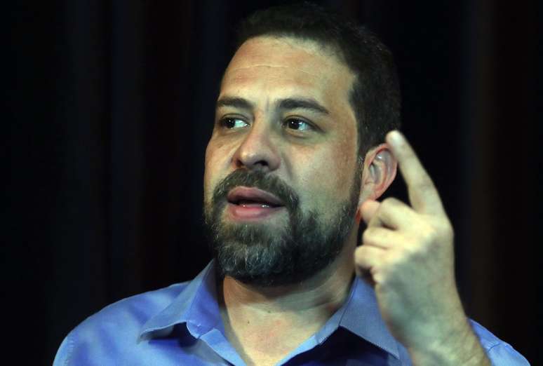 O deputado federal e candidato à Prefeitura de São Paulo, Guilherme Boulos (PSOL), participa de sabatina realizada pela Rádio Eldorado, na capital paulista, nesta terça-feira, 3 de setembro de 2024