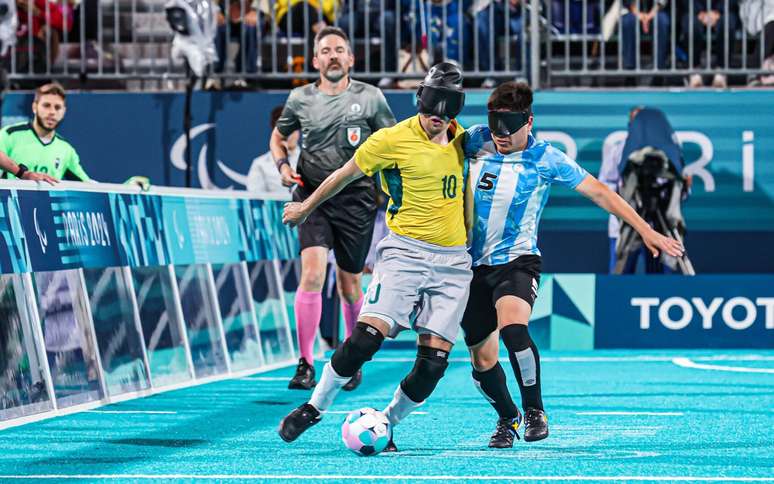 Brasil e Argentina se enfrentaram na Arena da Torre Eiffel