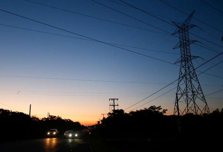 Torre de transmissão de energia
11/10/2021
REUTERS/Cesar Olmedo