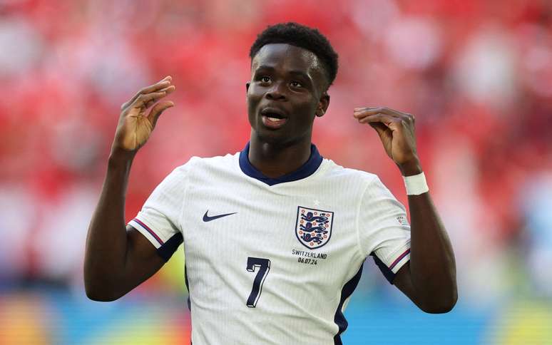 Bukayo Saka, em ação pela Inglaterra