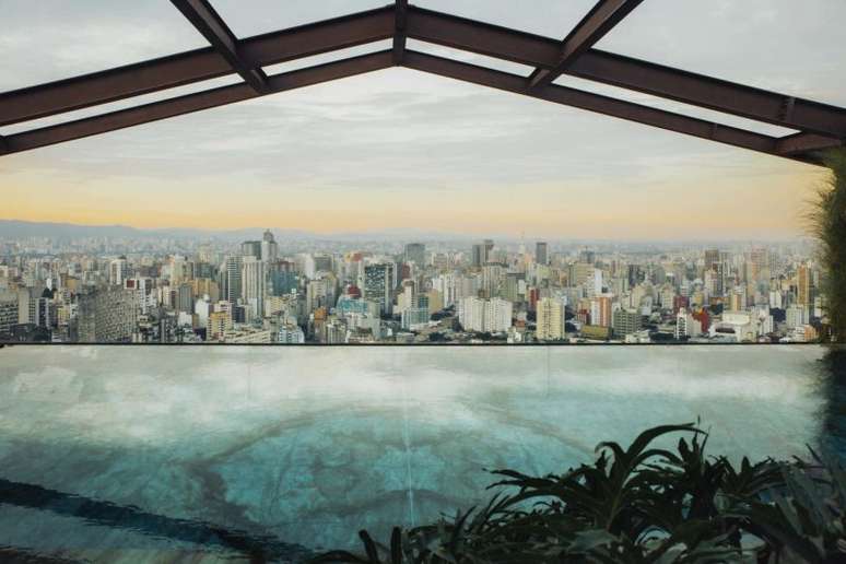 Piscina no rooftop da Penthouse Suite