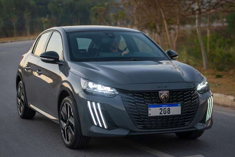 Novo Peugeot 208 GT