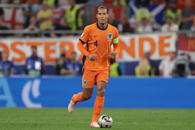 Virgil van Dijk (Holanda) durante jogo contra a Inglaterra, no dia 10.07.2024 