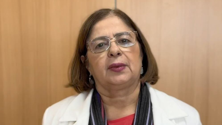 Ministra das Mulheres, Cida Gonçalves, demonstra apoio à ministra Anielle Franco em rede social