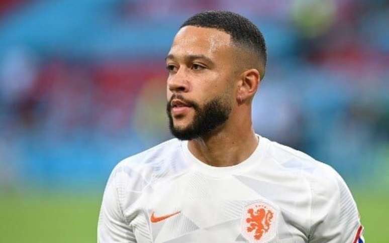 Memphis Depay vai receber o maior salário do Corinthians