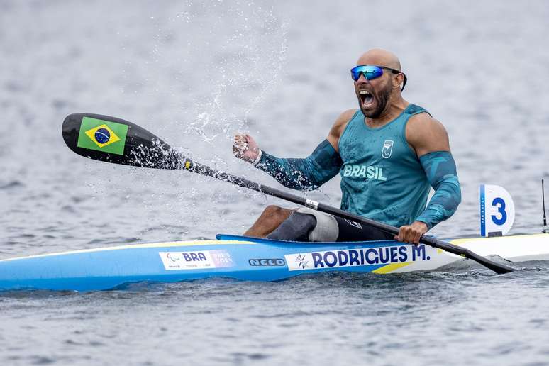 MIQUÉIAS RODRIGUES – Jogos Paralímpicos Paris 2024 – Prova de Canoagem na Arena de Varnes-Sur-Marne –