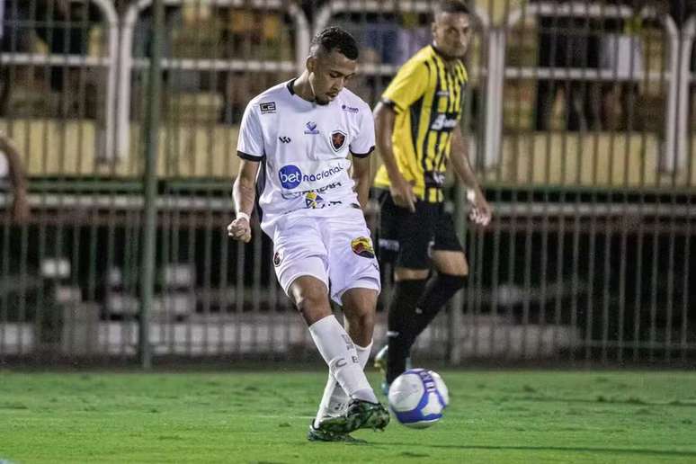 Time paraibano levou a melhor no único encontro com o Volta Redonda na primeira fase do torneio –