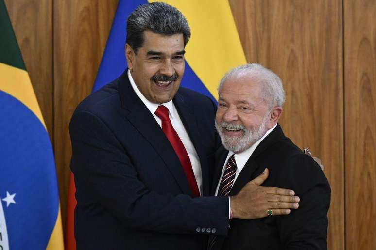 Lula tem mostrado distanciamento de Maduro, seu antigo aliado. Foto foi tirada em maio de 2023