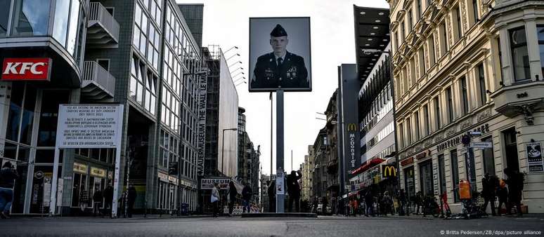 Herança dos Aliados em Berlim é visível principalmente em pontos históricos