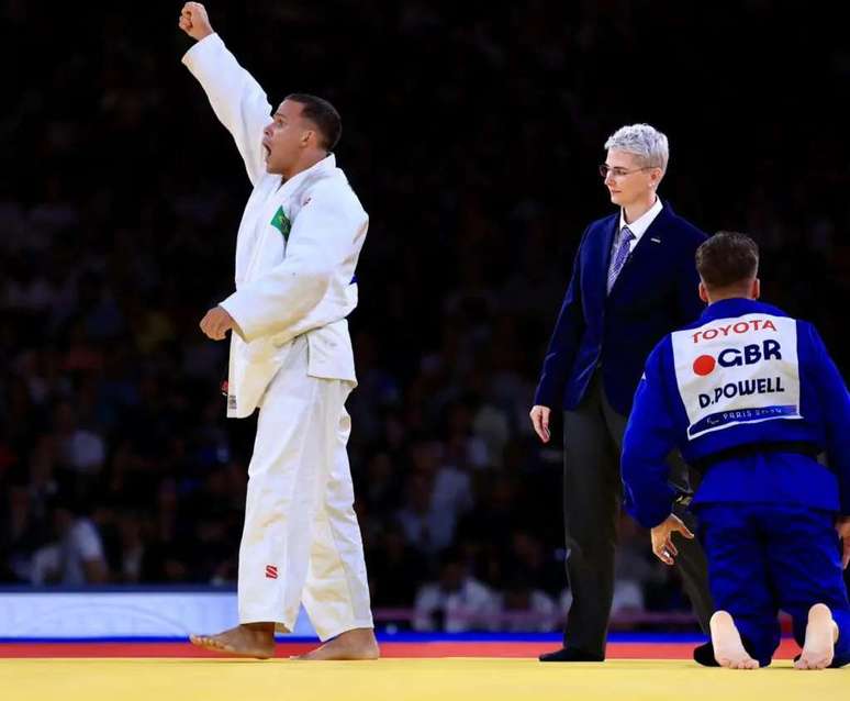 Arthur Cavalcante levou ouro no judô em Paris 