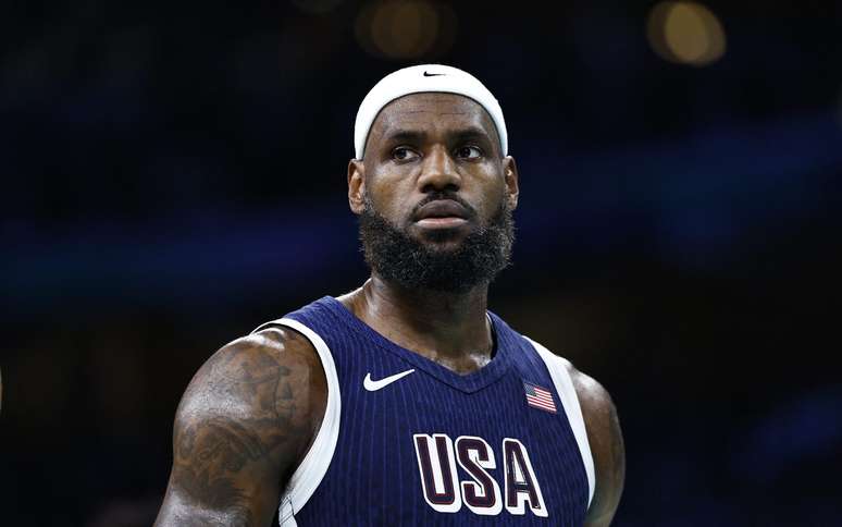 Lebron James em ação pelos Estados Unidos nas Olimpíadas de Paris