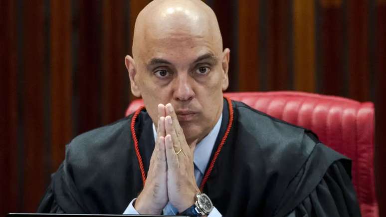 As manifesta&ccedil;&otilde;es de 7 de setembro surgiram ap&oacute;s a divulga&ccedil;&atilde;o de mensagens que mostravam que assessores de Moraes utilizaram recursos do Tribunal Superior Eleitoral (TSE) fora dos procedimentos normais para tomar decis&otilde;es contra aliados de Bolsonaro