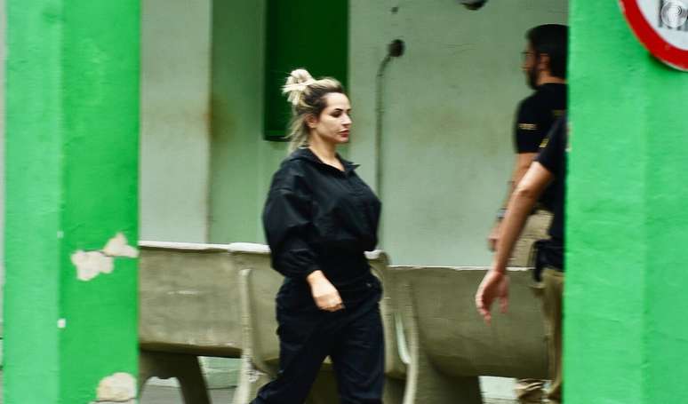 Deolane Bezerra ser&aacute; colocada em liberdade ap&oacute;s habeas corpus concedido, por&eacute;m ter&aacute; que cumprir algumas medidas.