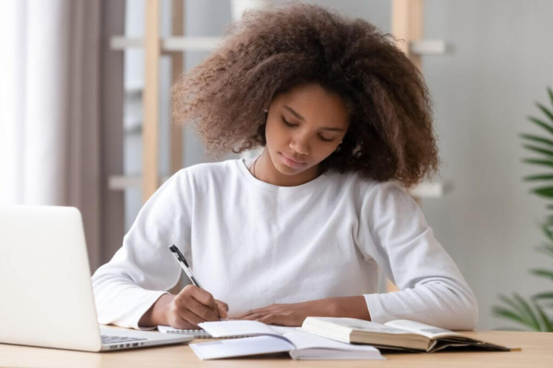 A leitura ajuda a ter um repertório consistente 