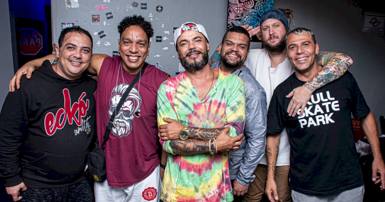 Banda Expressão embala corações apaixonados com o novo single “Jura”