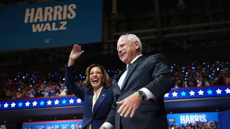 No início de agosto, Tim Walz foi escolhido para ser o candidato a vice-presidente na chapa democrata liderada por Kamala Harris