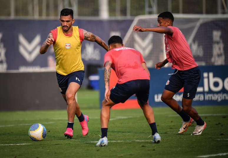 Raul, jogador o Red Bull Bragantino. 