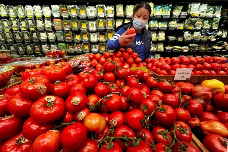 Supermercado em Nova York
10/03/2022.  REUTERS/Carlo Allegri/File Photo