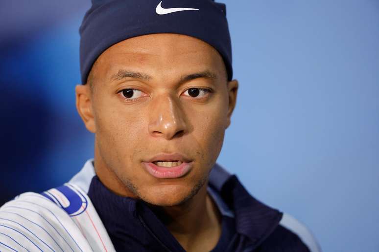 Kylian Mbappé é ex-jogador do PSG e atual camisa 9 do Real Madrid. 