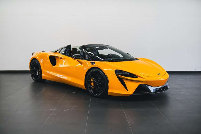 Novo McLaren Artura Spider no Brasil