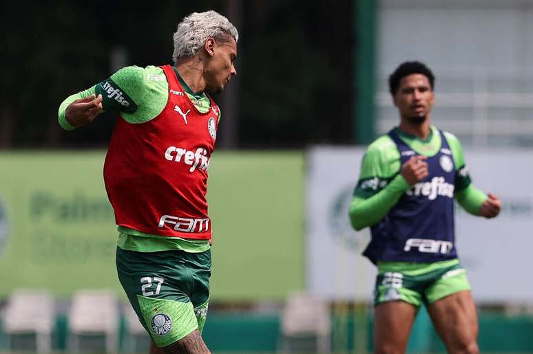 Richard Ríos está de volta após defender a Colômbia nas Eliminatórias –