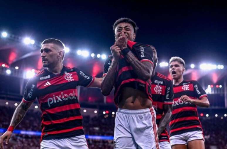 FIM DE JOGO! O Flamengo vence e está classificado para as semifinais da Copa do Brasil