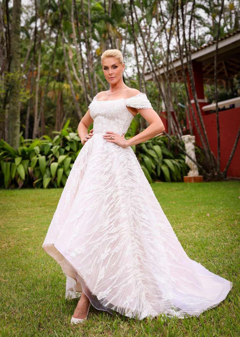 Ana Hickmann 