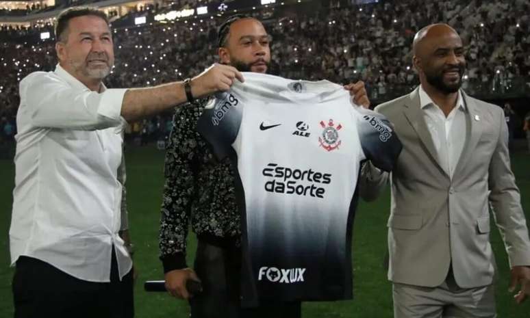 Contratação de Memphis Depay pelo Corinthians  agitou o mundo do futebol  – José Manoel Idalgo/ Corinthians