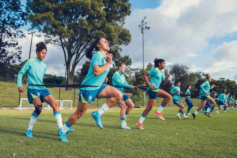 Seleção treina para duelo diante da Coreia do Norte pelo Mundial sub-20 feminino – Divulgação/ CBF