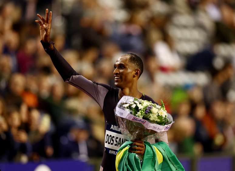 Alison dos Santos conquista bicampeonato da Diamond League