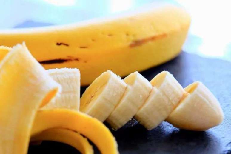 Imagem mostra banana, uma fruta muito versátil e deliciosa. 