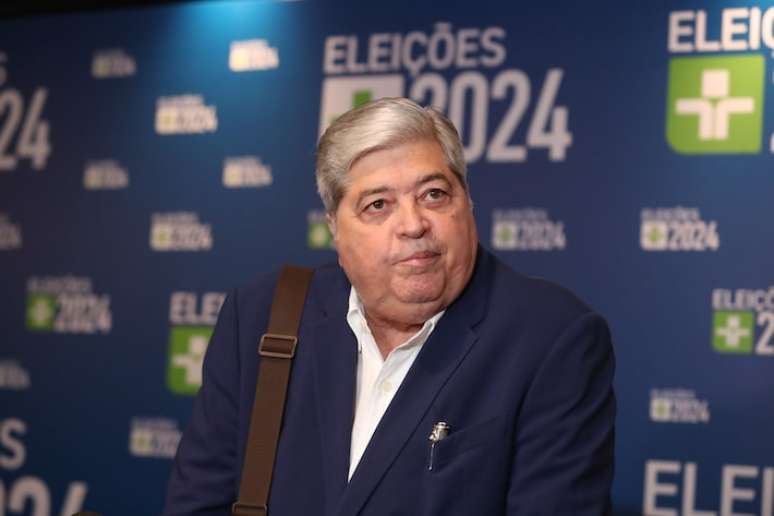 José Luiz Datena na chegada do debate da TV Cultura, na noite de domingo, 15.