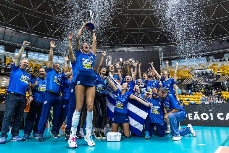 minas-superliga-feminina-campeao-taca