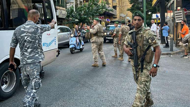 Militares foram deslocados para as ruas de Beirute após o incidente