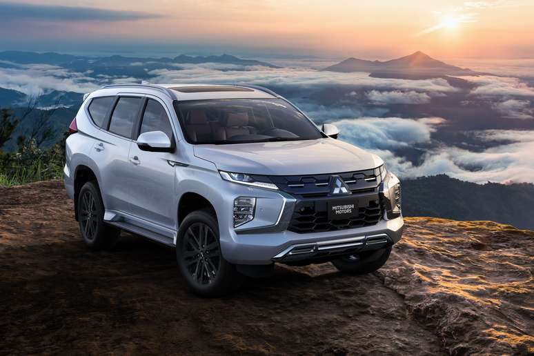 Mitsubishi Pajero Sport 2025 Legend