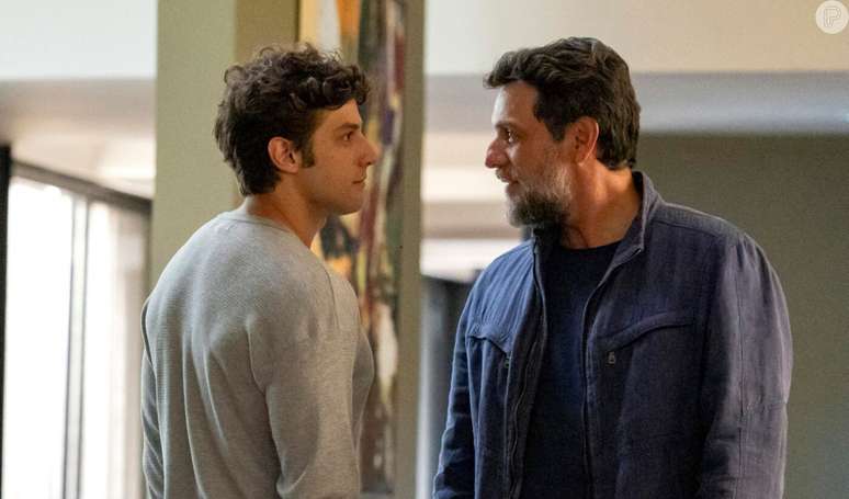 Mavi (Chay Suede) e Molina (Rodrigo Lombardi) são dois vilões da novela Mania de Você.