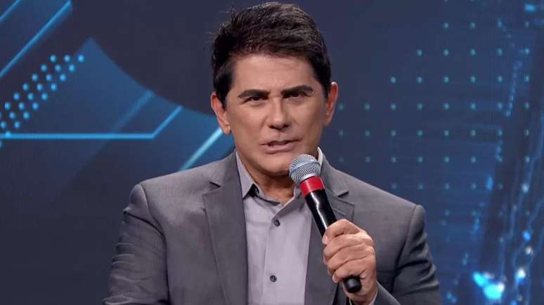 Cesar Filho comanda debate entre os candidatos à prefeitura de São Paulo no SBT 