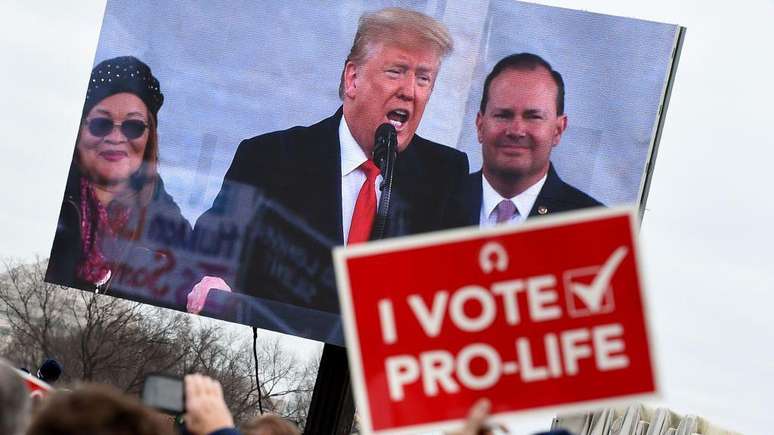 Em seu primeiro mandato, Donald Trump abraçou o movimento antiaborto