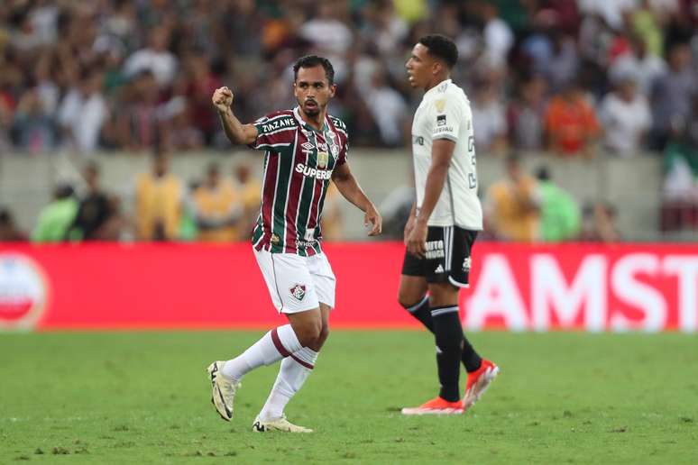 Fluminense vence Atlético-MG nas quartas de final da Libertadores graças a gol no final