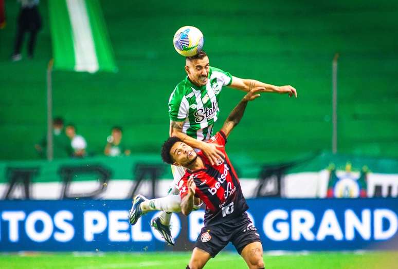 Jovens tentam quebrar o tabu que vigora há 24 anos ao não derrotar o Vitória no Barradão